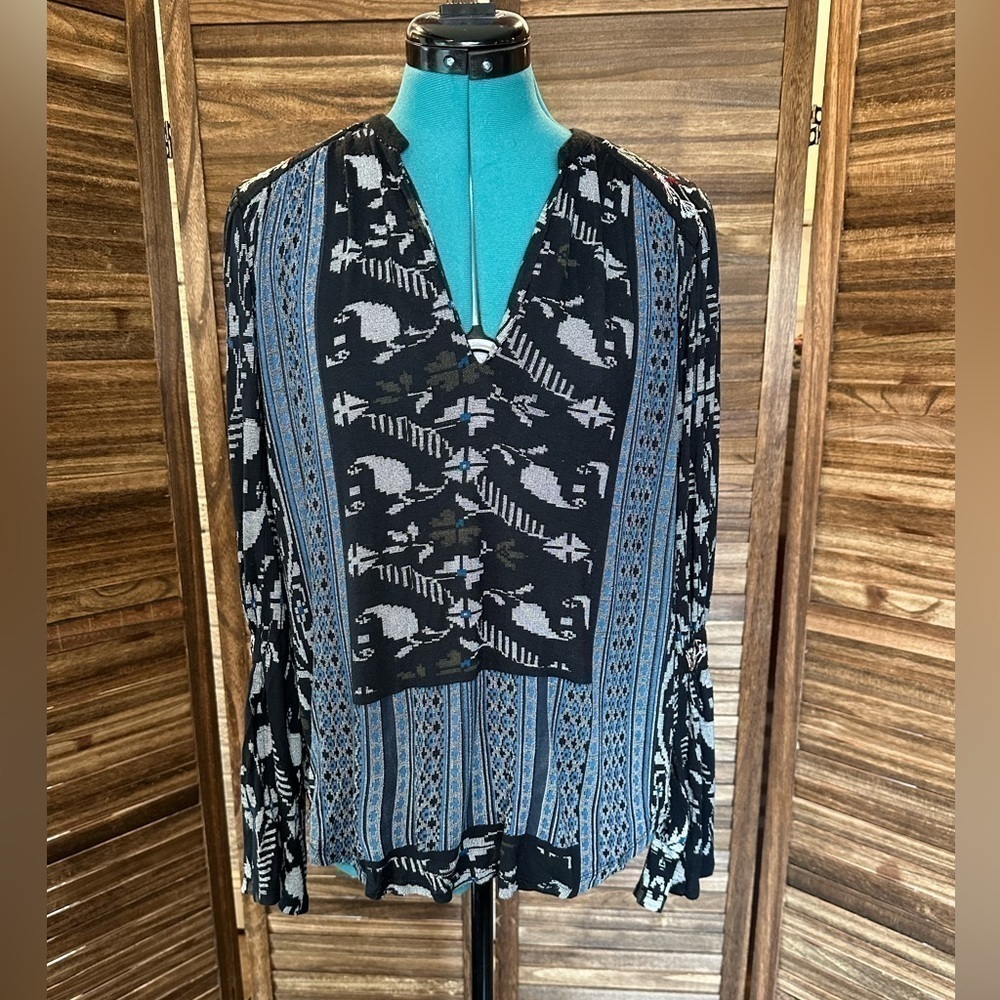Lucky Brand Boho Witchy Embroidered Top